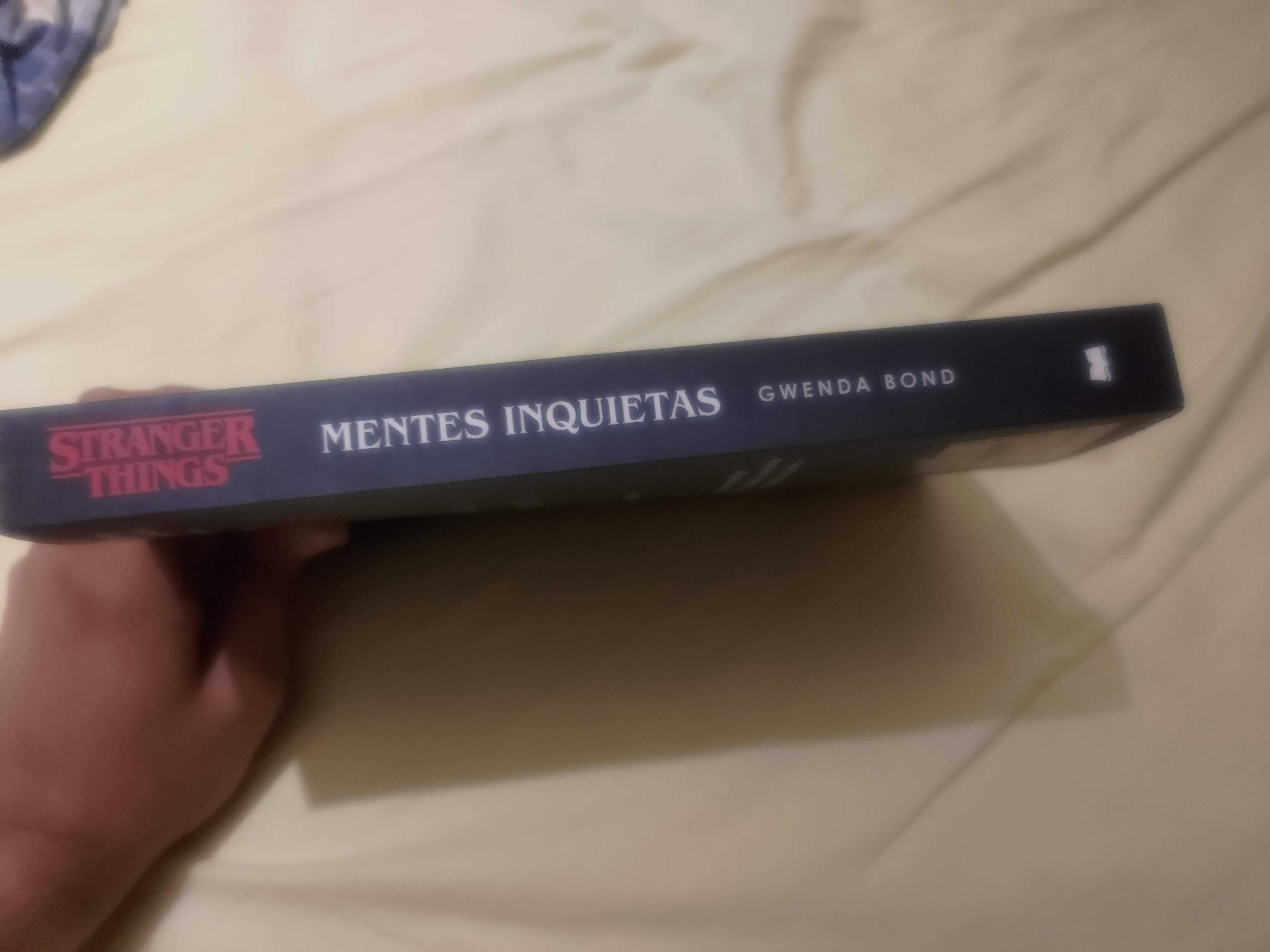 Stranger Things: Mentes Inquietas (Portuguese Edition) de Gwenda Bond