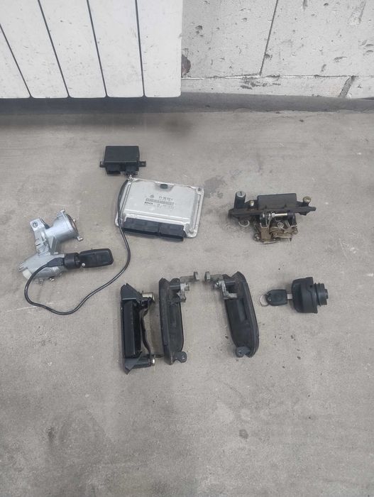 vw t4 zestaw startowy 2,5tdi kluczyki klamki sterownik stacyjka