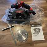 Pilarka tarczowa Milwaukee M18CCS55 nowa