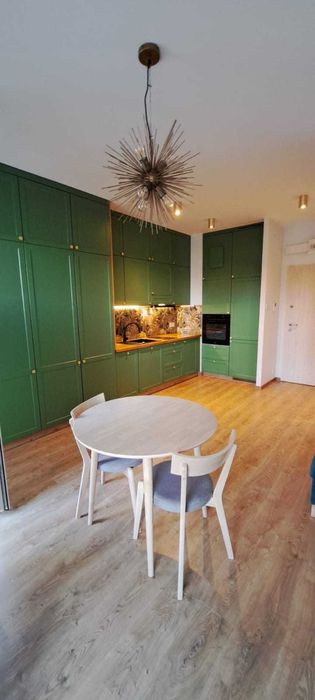 Kawalerka z miejscem garażowym - najem okazjonalny, Tarchomin