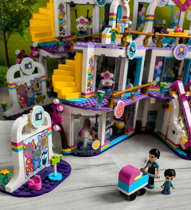 Klocki LEGO FRIENDS 41450 Centrum Handlowe w Heartlake. Lego Friends.