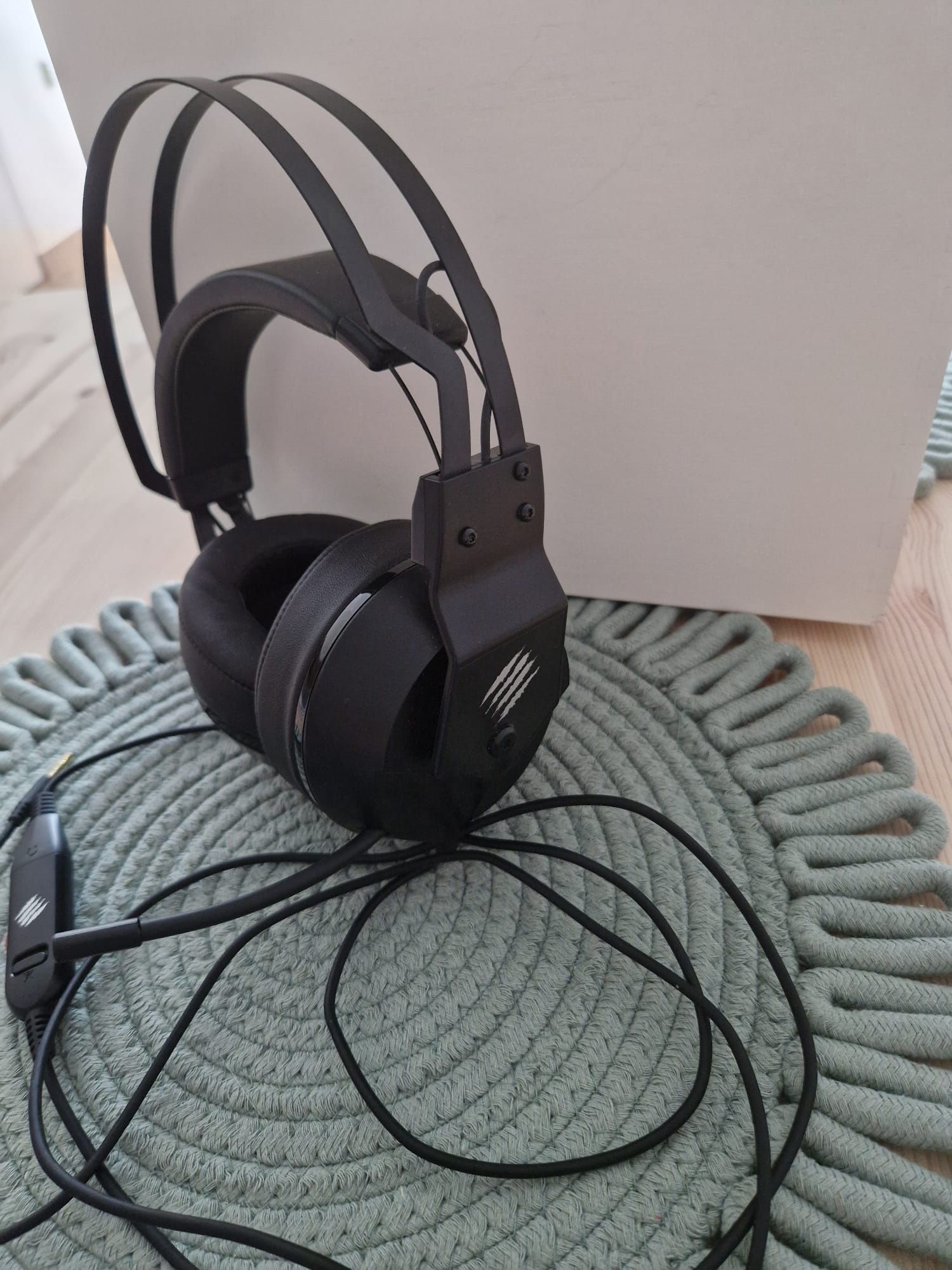 Słuchawki Nauszne przewodowe z mikrofonem Mad Catz F.R.E.Q. 2