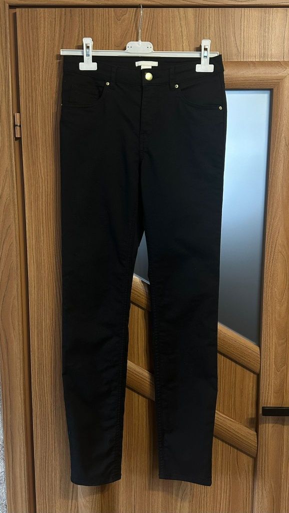 Czarne spodnie damskie H&M r. 36 S