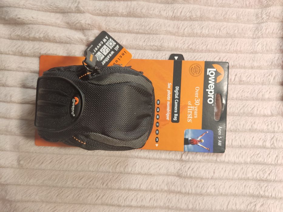 Lowepro Apex 5 AW