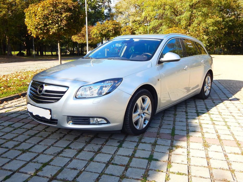 Opel Insignia 2.0cdti bezwypadkowy!! klima!! bixenon!!