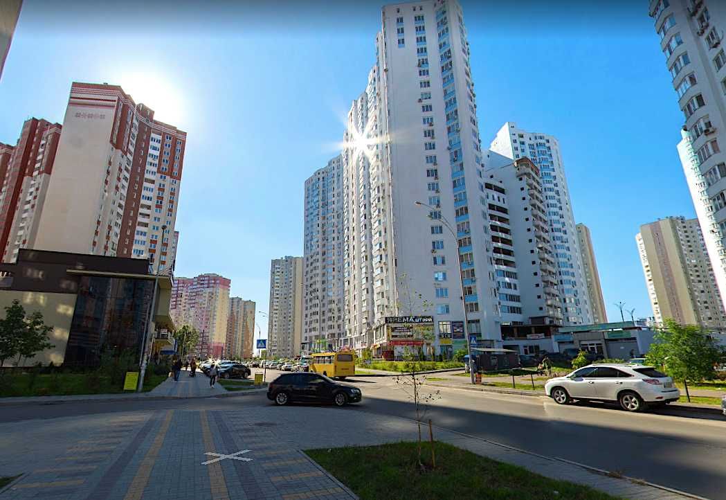 Власник. 3-К біля метро Осокорки та Позняки. Генератор. єОселя