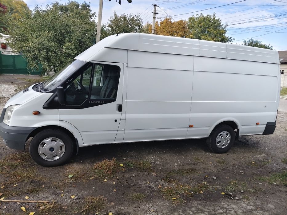 Продам автомобіль ForD Transit 2011  року ,мотор 2.4, 115 сил.