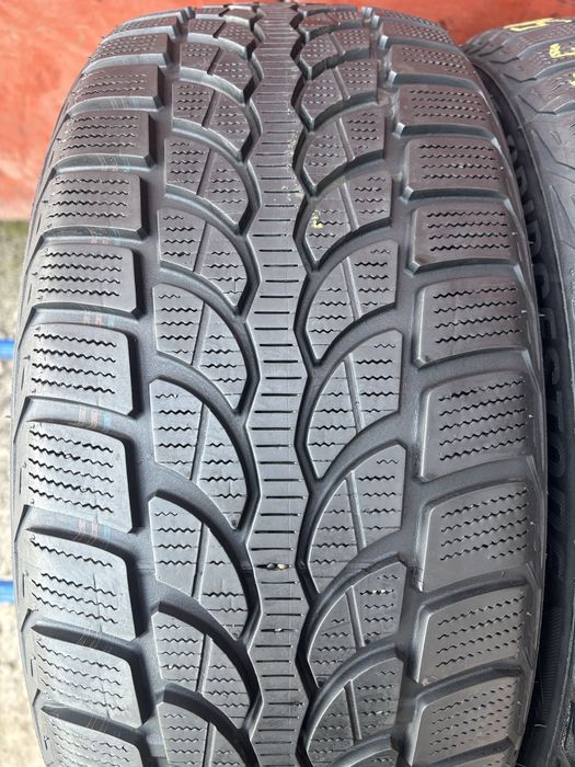 205/50/17 R17 Brigestone Blizzak LM-32 зима 2 шт