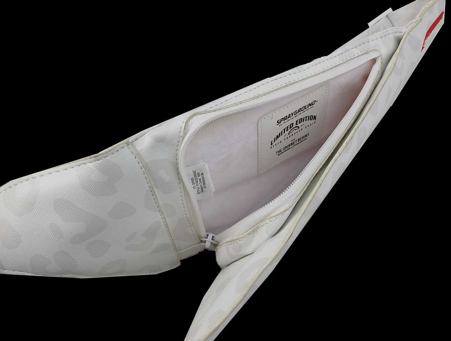 Нагрудна сумка, слінг Sprayground біла