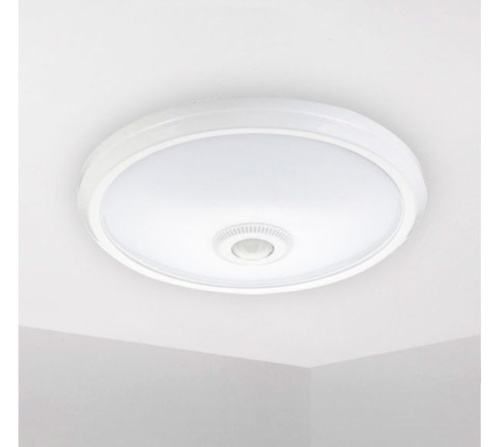 Montagem de plafonds com sensor em condomínios,prédios moradias