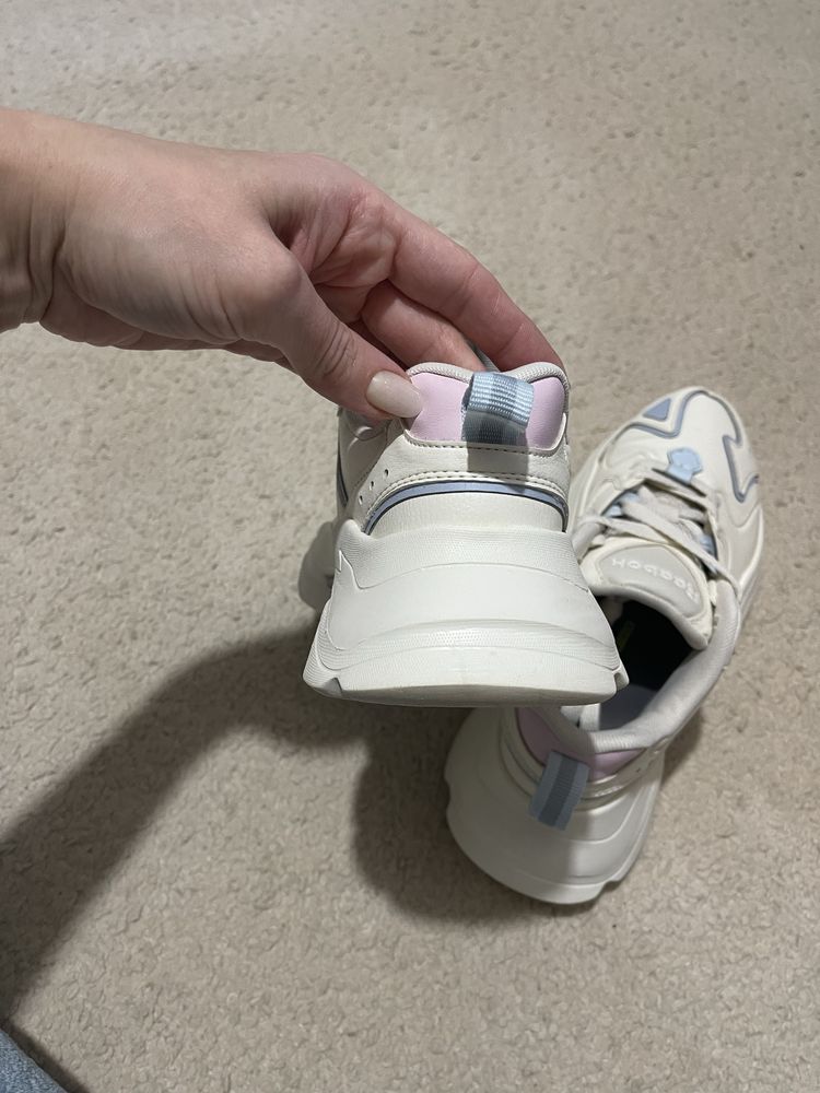 Reebok шкіряні