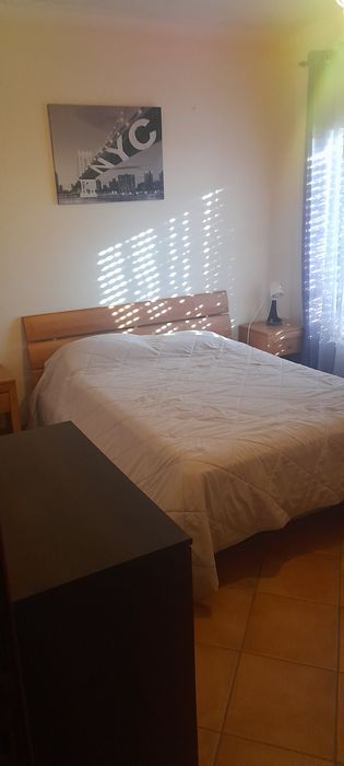 Quarto para  alugar a estudante