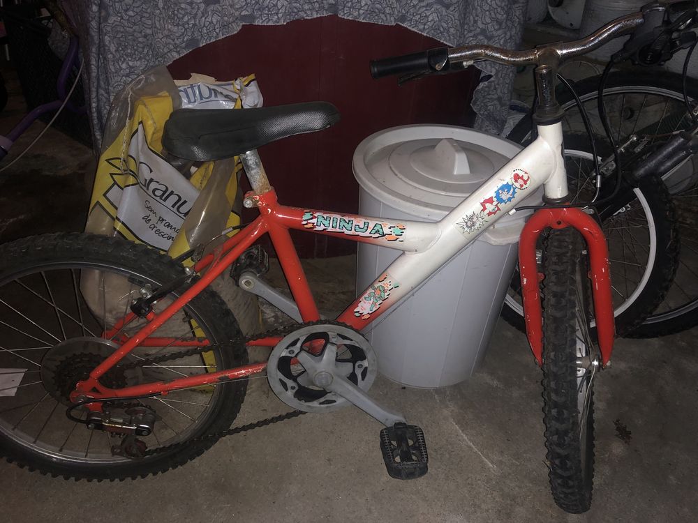 Varias bicicletas