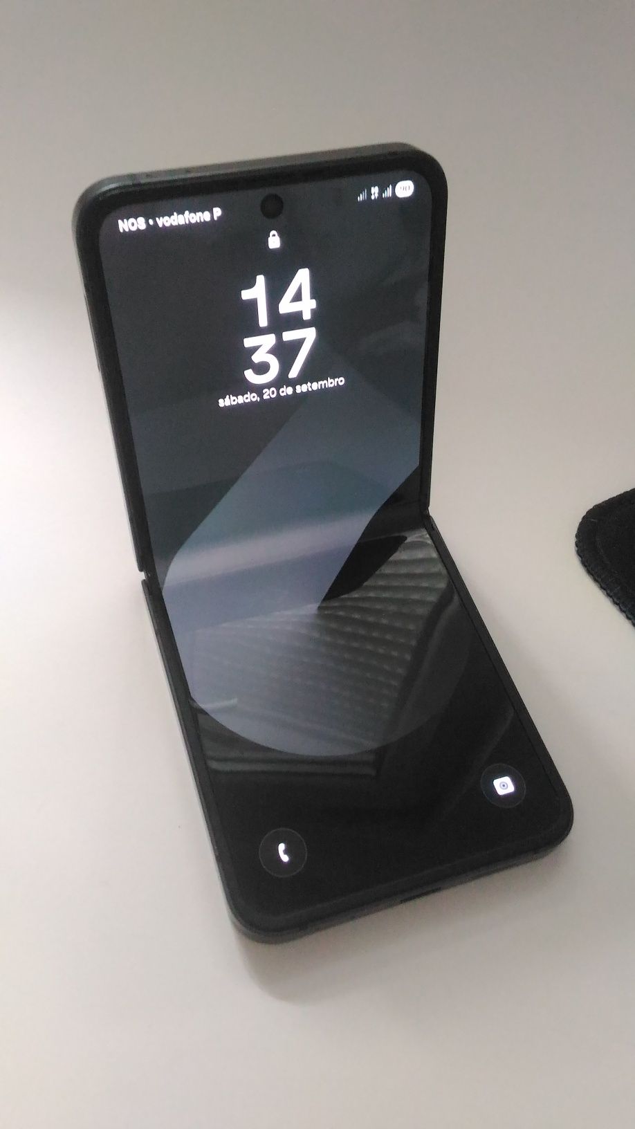 Samsung Z Flip 6