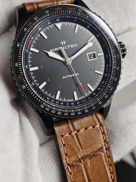 Hamilton khaki aviation converter