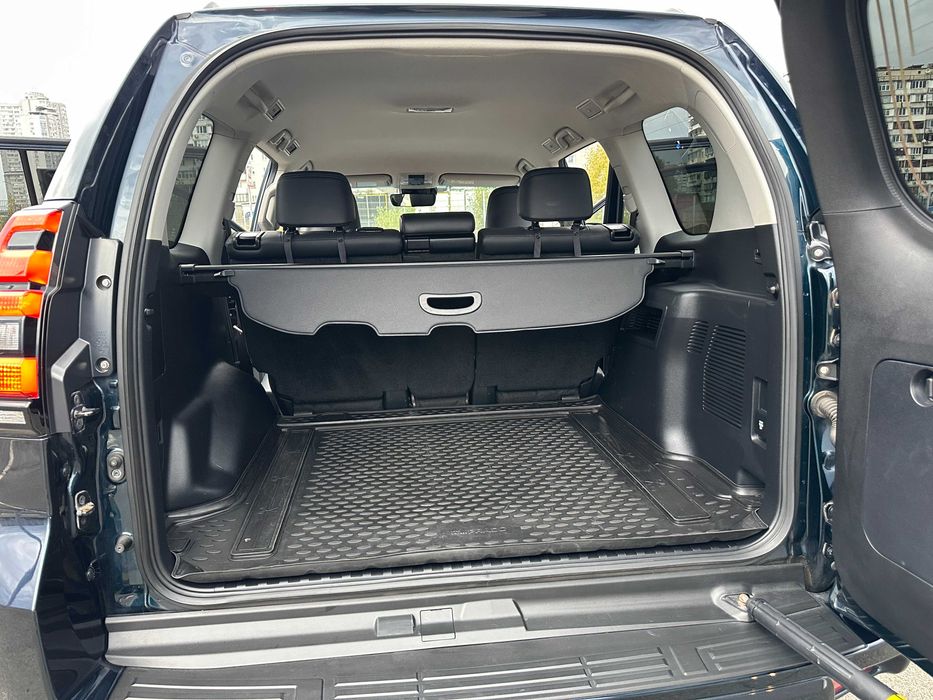 Toyota Land Cruiser Prado 2.8D Prestige