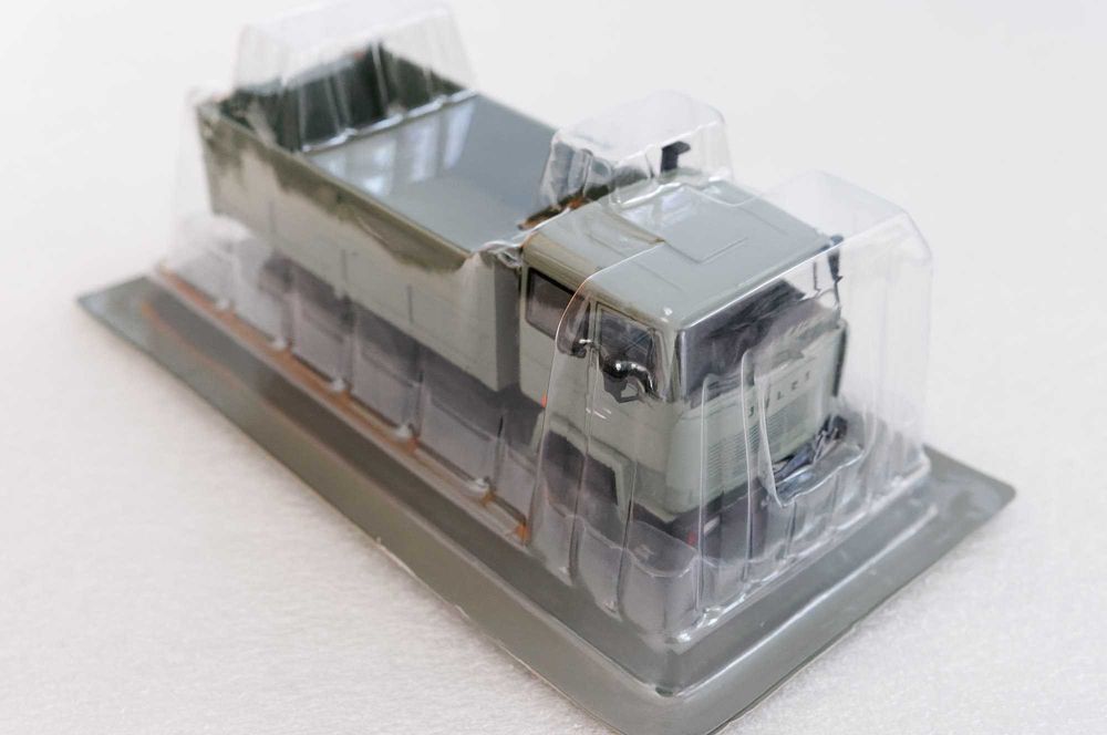 1:43 JELCZ C620 skrzyniowy Kultowe ciężarówki PRL Premium DeAgostini