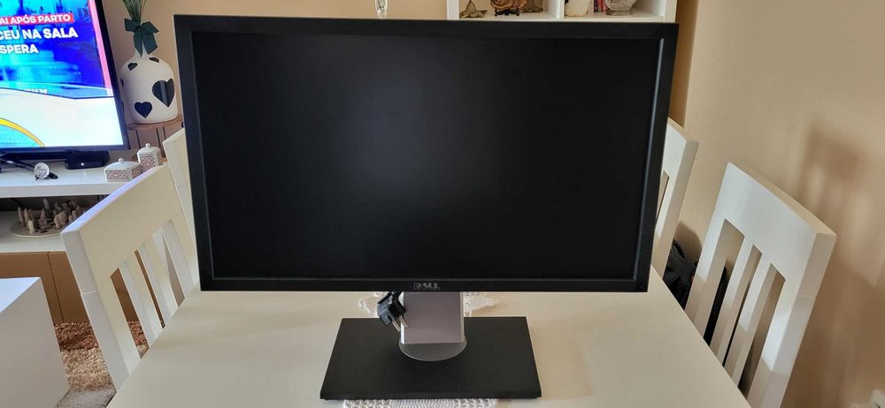 Monitor Dell U2311H – 23" IPS!