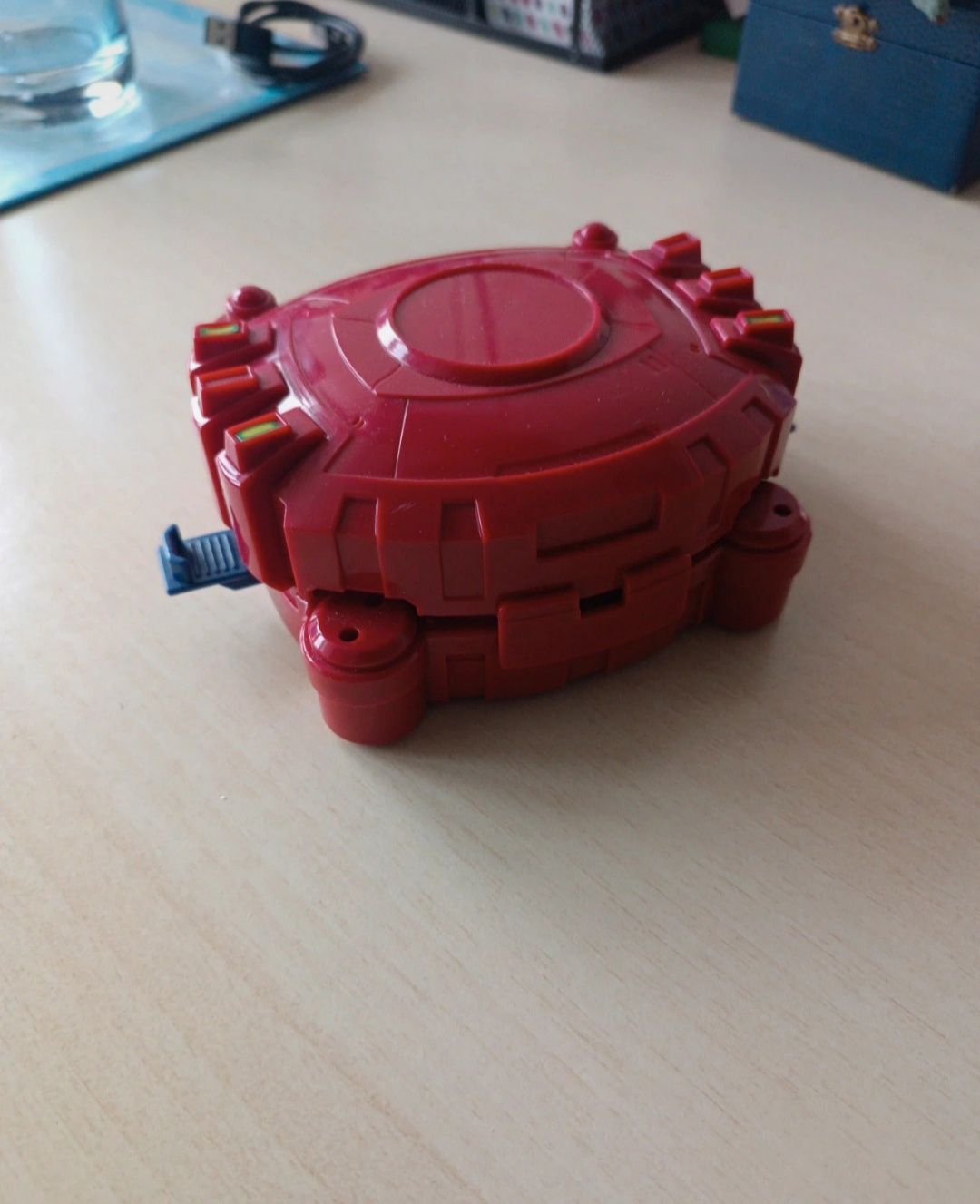 Beyblade miniatura