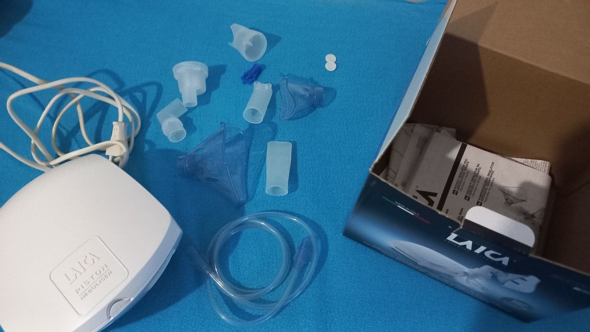 Nebulizador de pistão para terapêutica inalatória