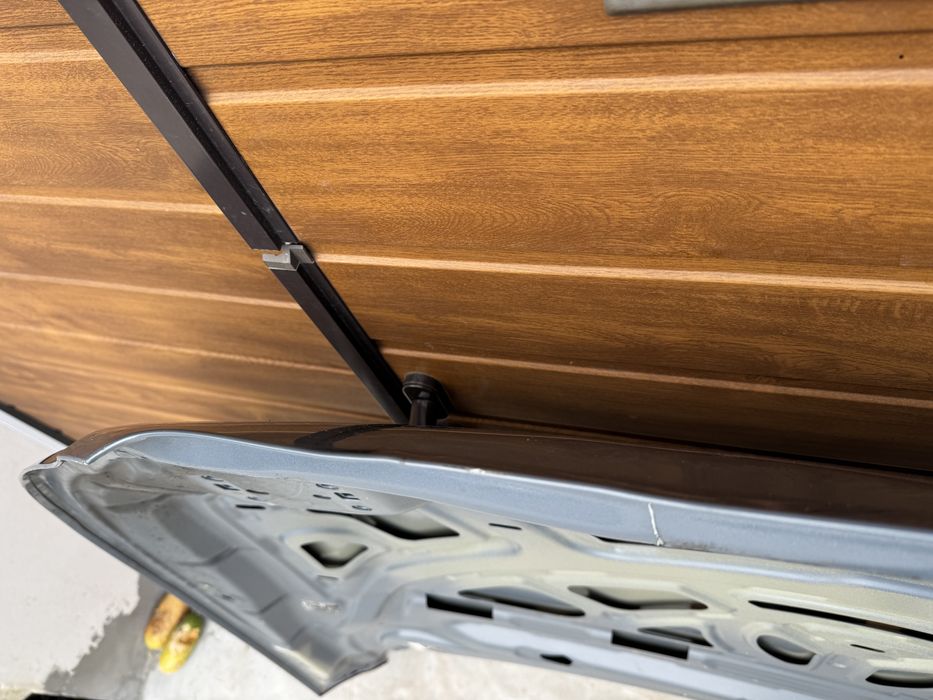 Капот volvo xc 40