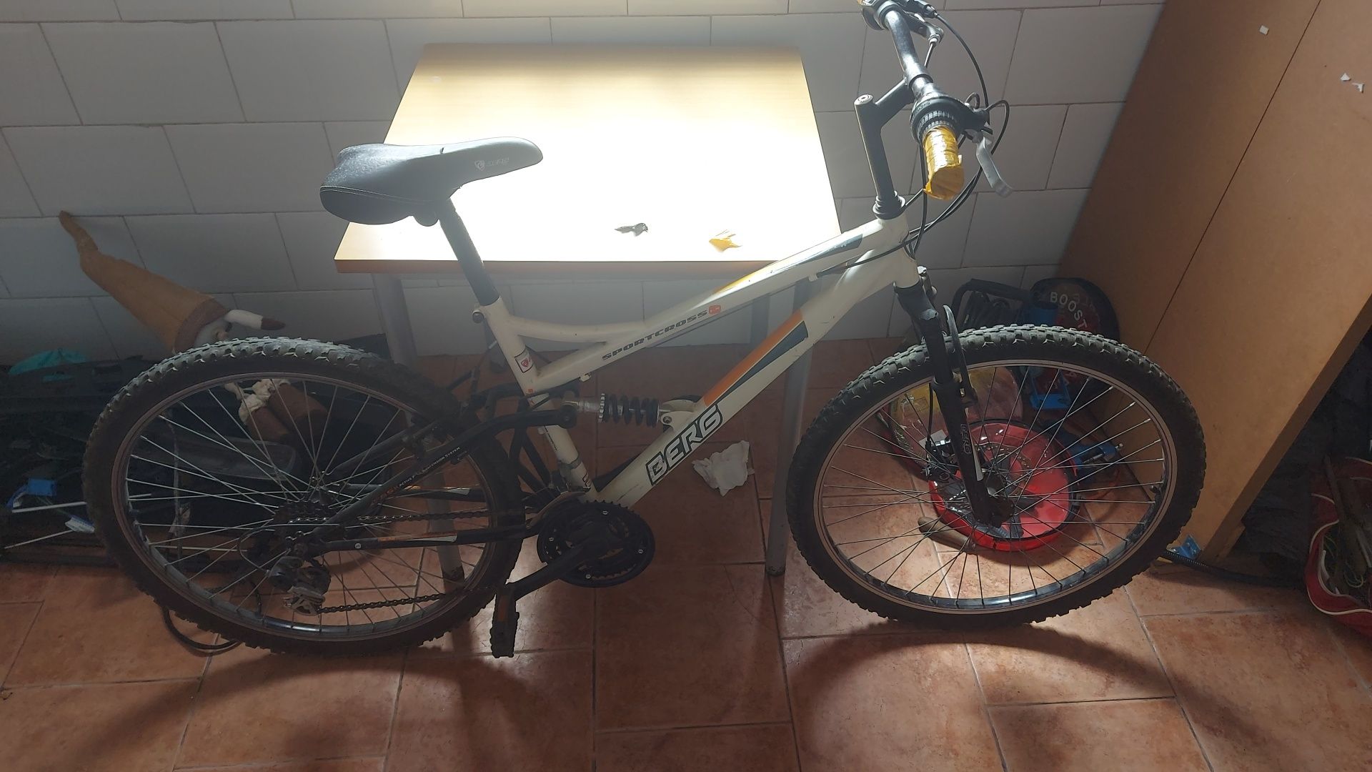 Bicicleta Berg Sportcross 1.5 roda 26"