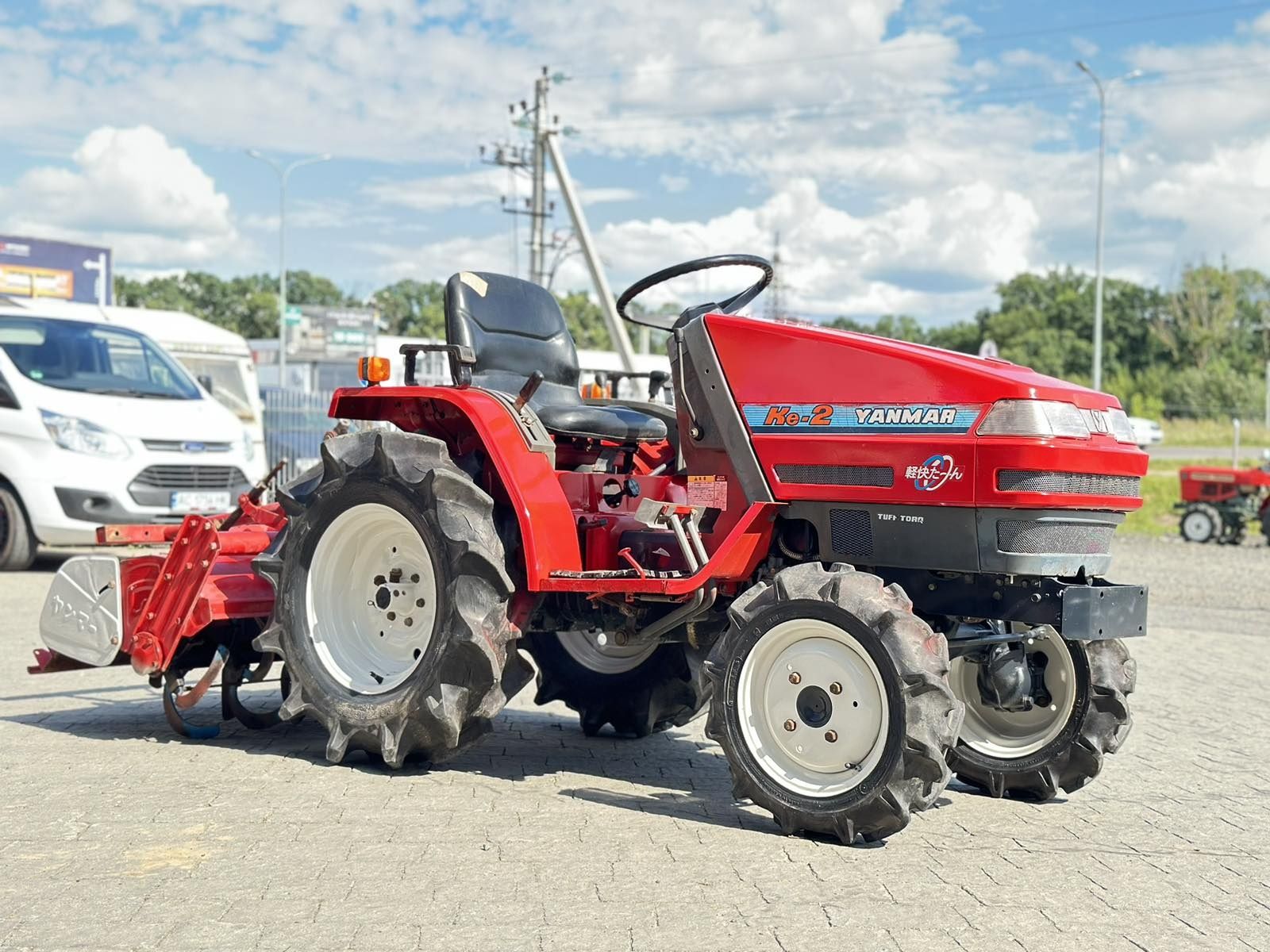 Японський міні трактор японский мини трактор Yanmar Ke-3