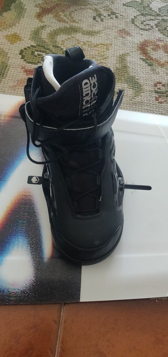 Wakeboard conjunto LF raph 152cm +  LF 4D Flex