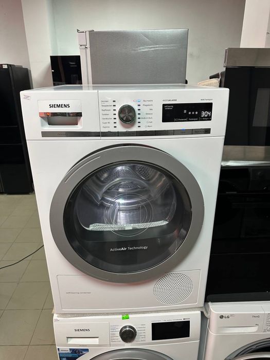 Сушильна машинка Siemens IQ700 EcoChampion A++