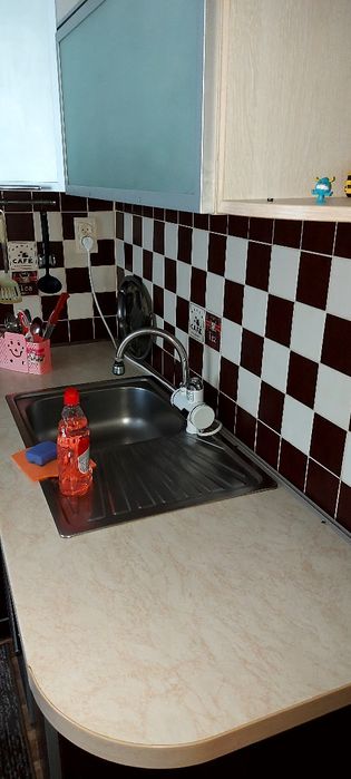 Сдаётся посуточно и почасово 2 ком квартира  Хортицкий р-н ( Бабурка)