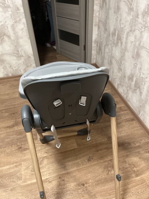 Стілец для годуваня CAM!NO