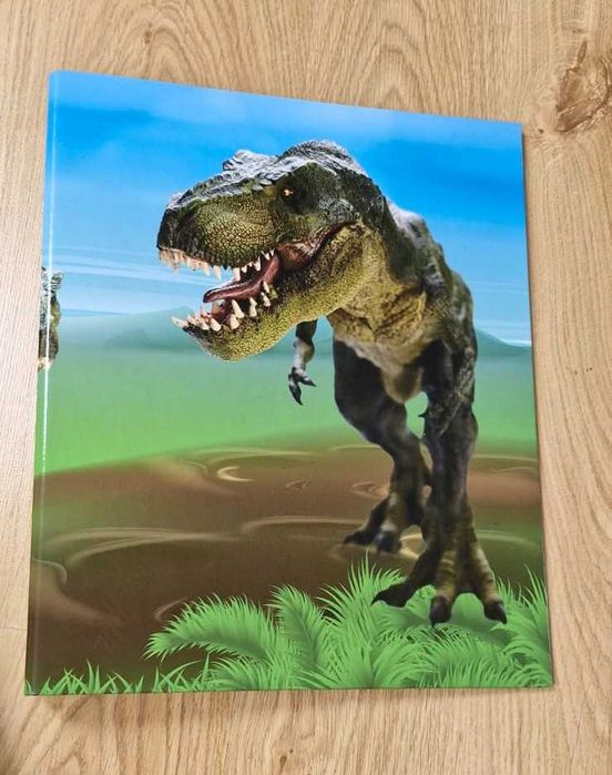 2 segregatory teczki dinozaury