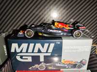 Oracle Red Bull Racing RB18 #1   Max Verstappen  2022 Abu Dhabi Minigt