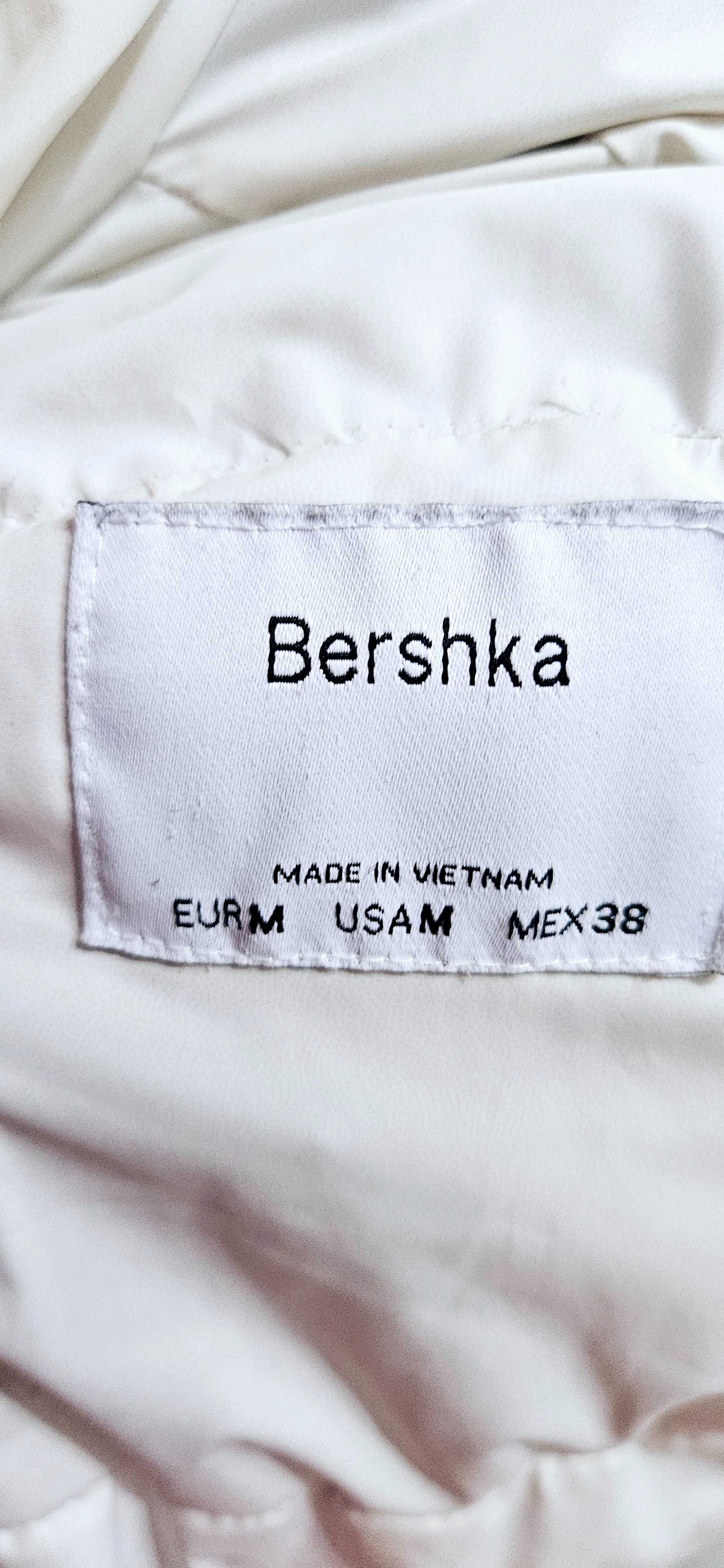 Куртки теплі, зимові фірм; Bershka,Chicoree, Prettylittlething розмір