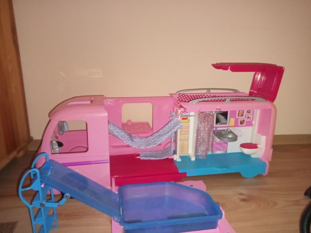 Duży Kamper Barbie