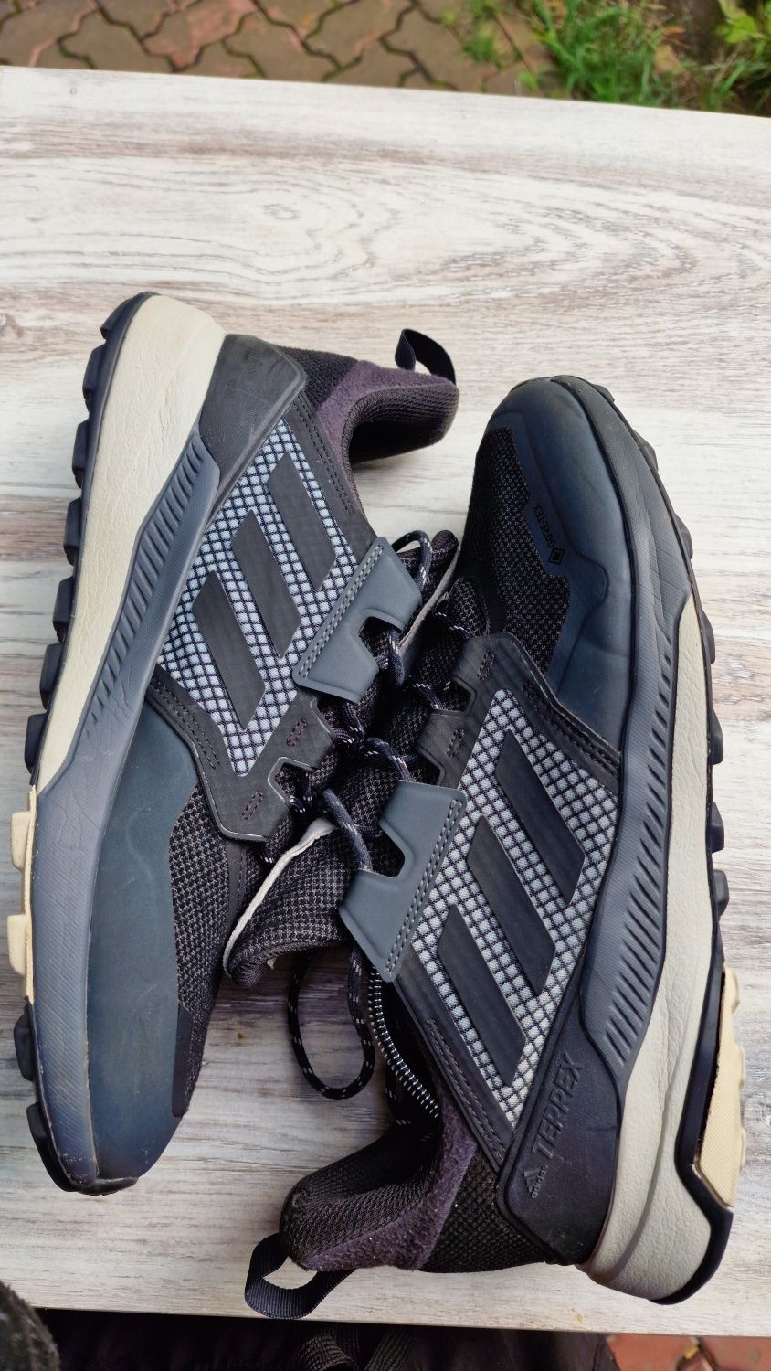 Adidas кросівки для хайкінгу Terrex Trailmaker Gore-Tex розмір 46