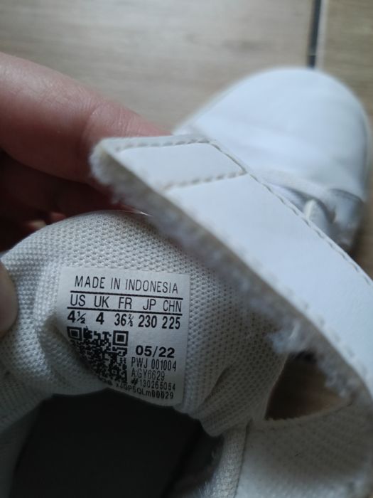 Adidasy dziewczęce