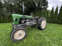 Zabytkowy kolekcjonerski egzemplarz ciągnik traktor ursus c28 c328