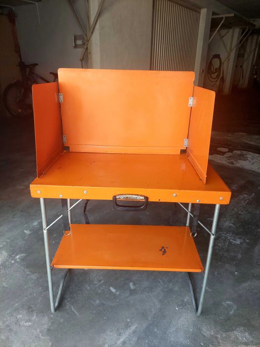 Mesa de cozinha de campismo