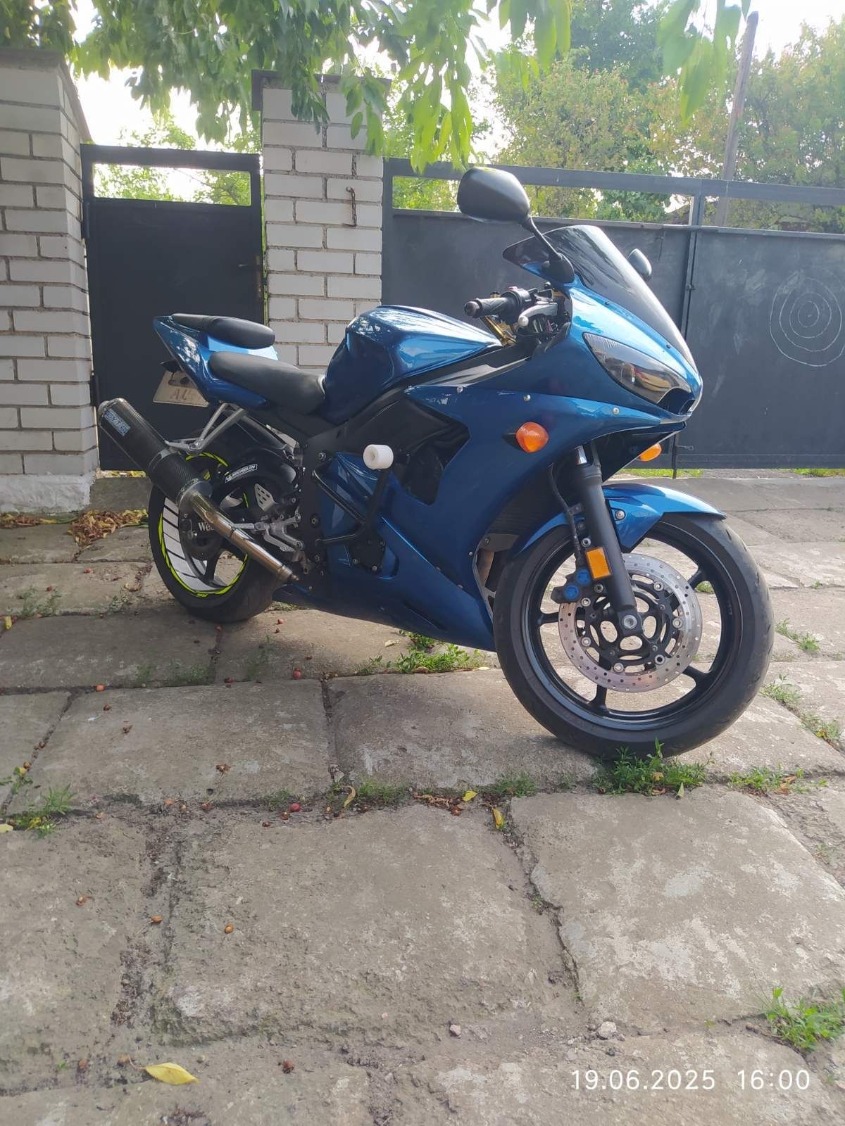 Yamaha YZF-R6S

Козак
Моргун
Ободовський
Моренко

лаб. Ботнарь