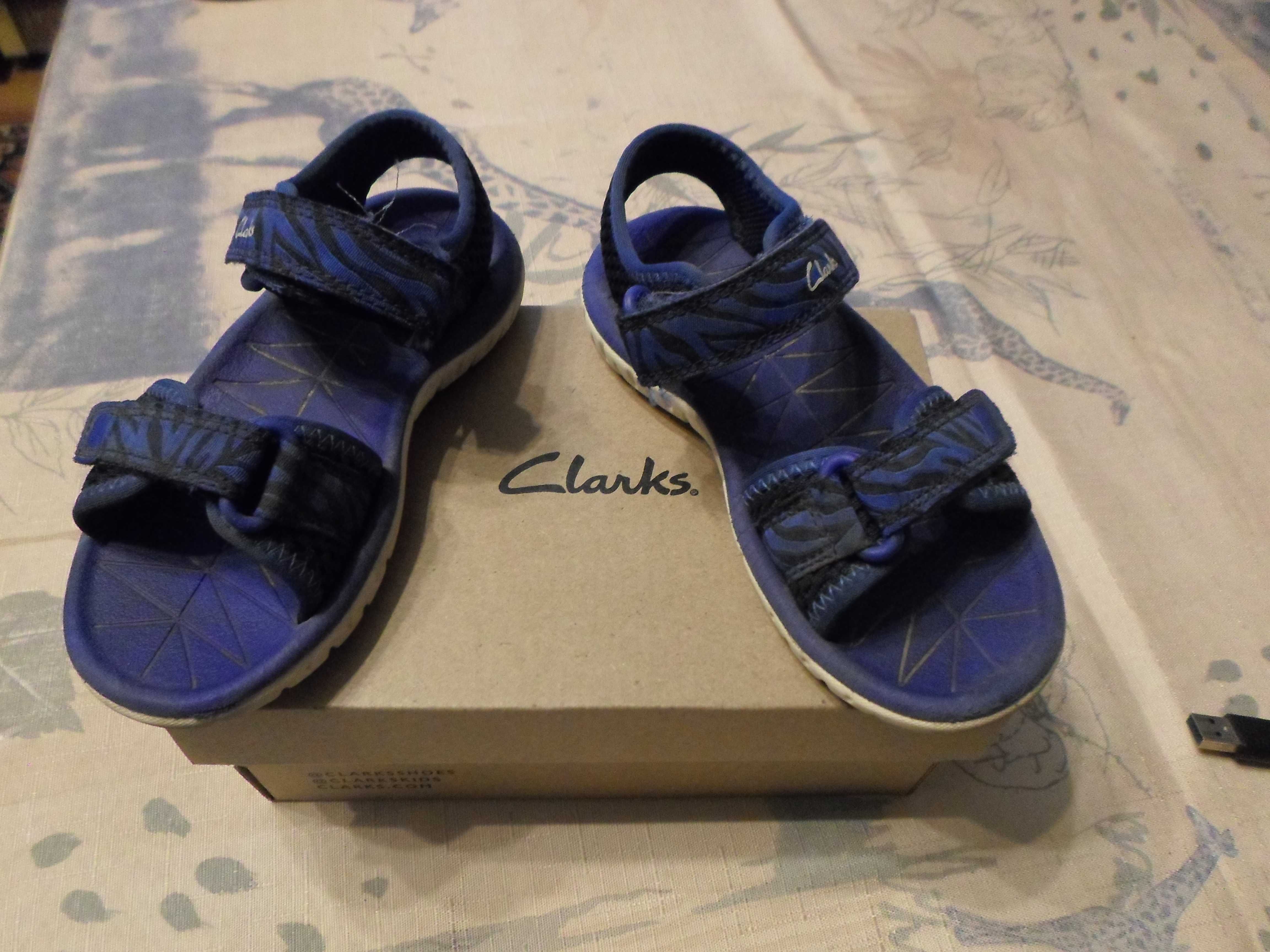 Дитячі сандалі Clarks surfing Tide T OK2388, роз. 26, синього кольору