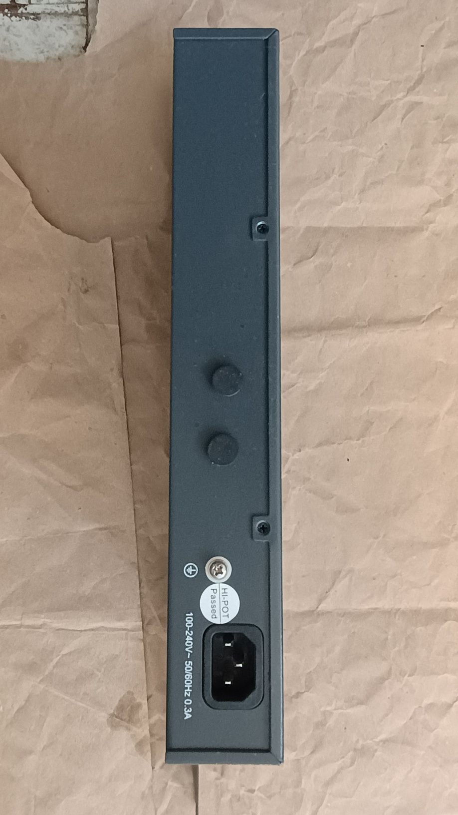 Продам комутатор TP LINK TL-SG1008