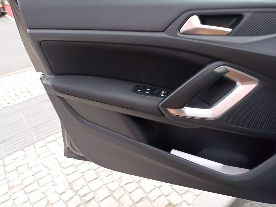 Peugeot 308 sw blue-hdi  allure 2014