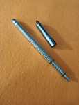 Caneta Rotring 900 de aparo toda metálica