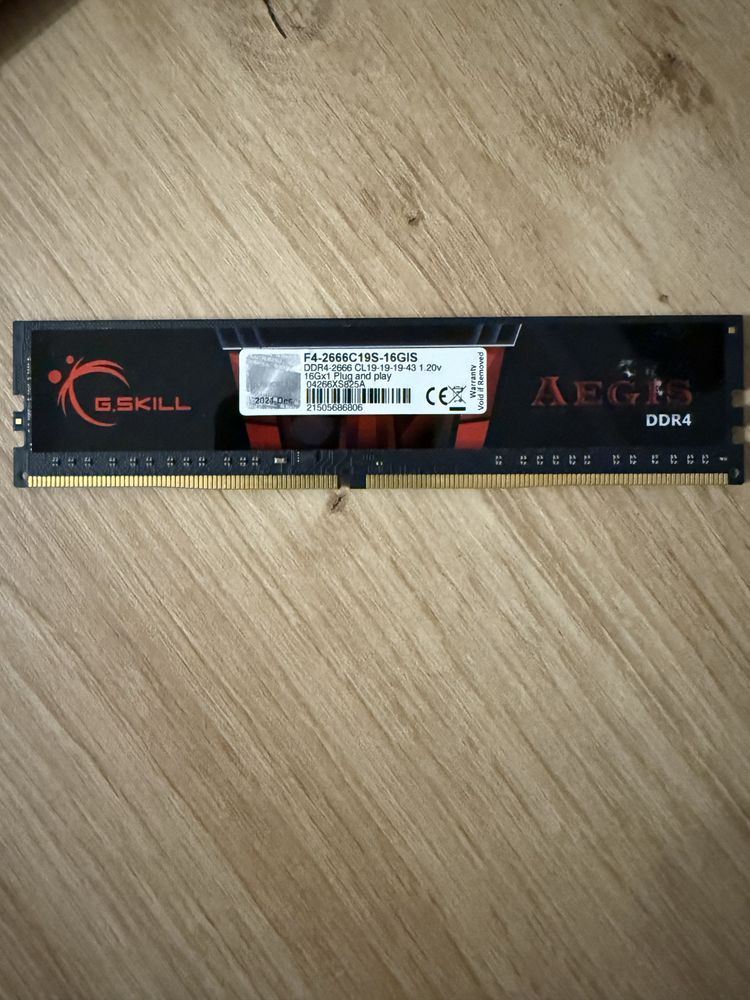 Терміново Ігрова материнська плата з процесором та пам'яті 16gb