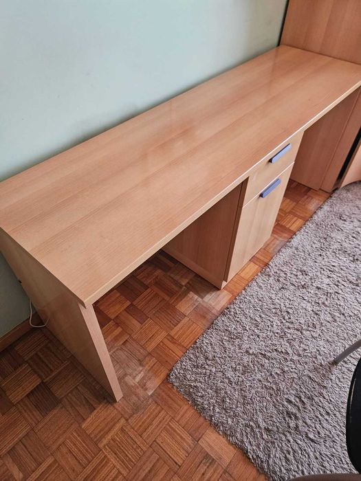 Secretária madeira 2 lugares e arrumação