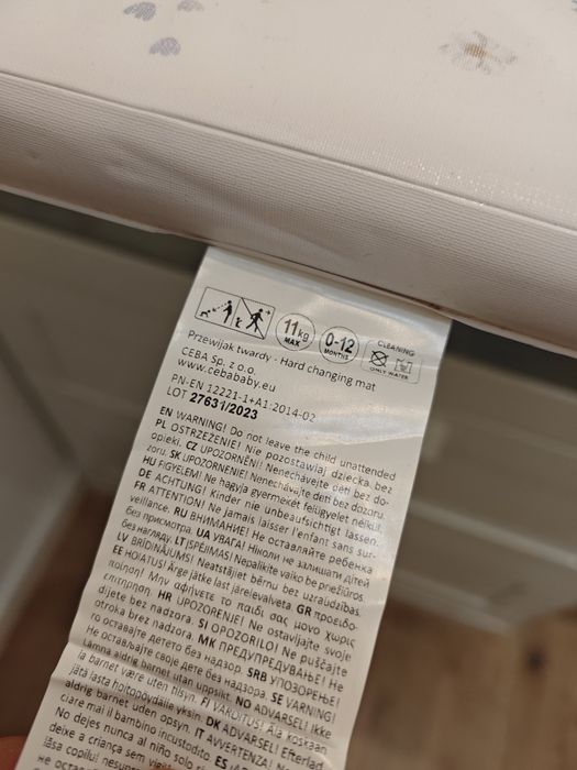 Przewijak drewniany 53x72x10 + materac