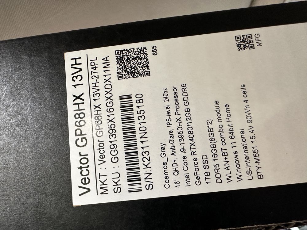 MSI VECTOR GP68HX 13VH / i7-13950HX / RTX 4080 / 1 TB SSD/ 240hz