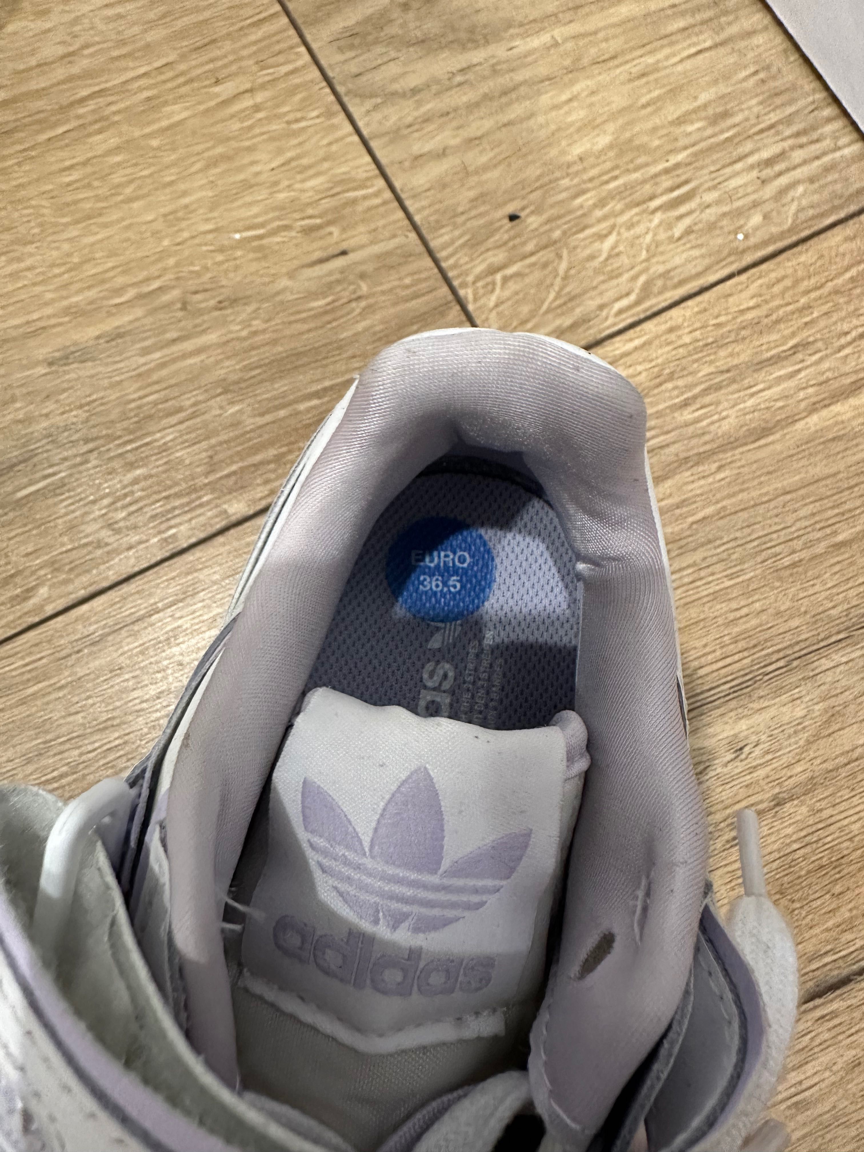 Кросівки , Adidas
