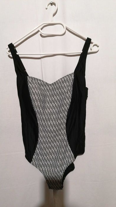 L/59 Czarny strój kąpielowy jednoczęściowy  r. M